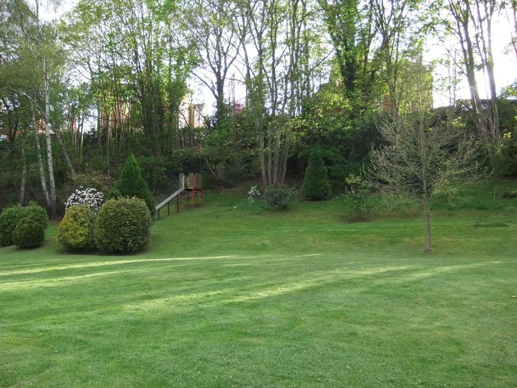 The Royal Standard Guest House Virginia Water Exterior foto